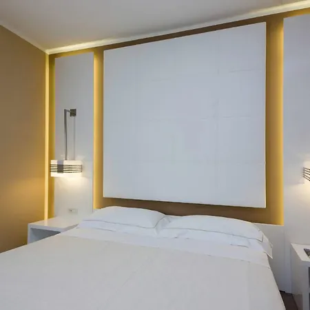 Acqua Aparthotel Sirmione