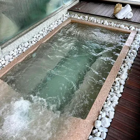 Acqua Apart-hotel 4*