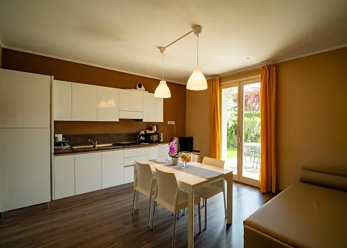Aparthotel Acqua Sirmione