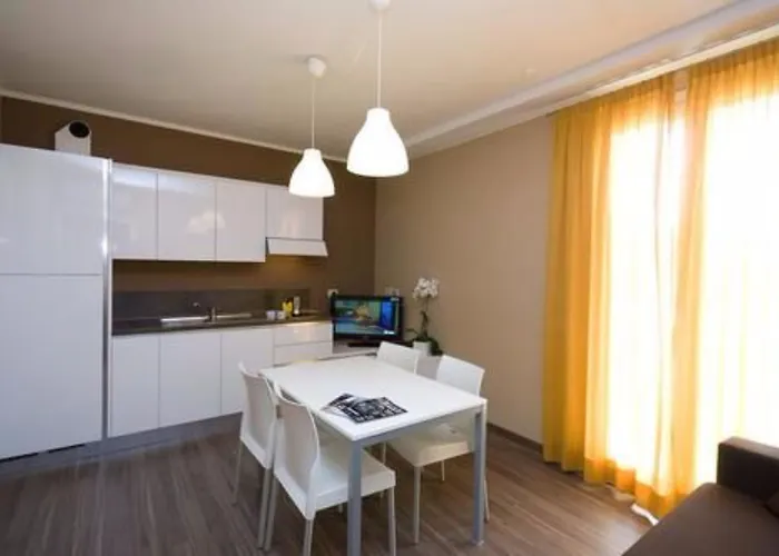 Aparthotel Acqua 4*