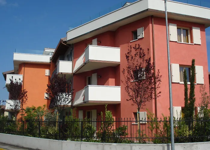 Aparthotel Acqua Sirmione