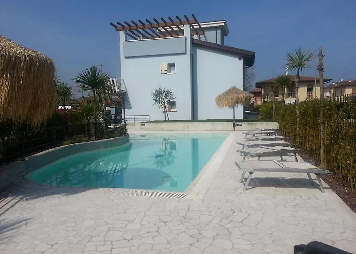 Aparthotel Acqua Sirmione